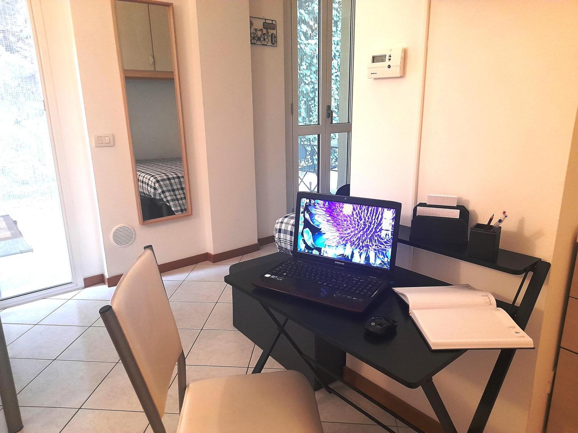 Apartament Private Garden & Garage - Self Check-In & Remote Access Como Zewnętrze zdjęcie