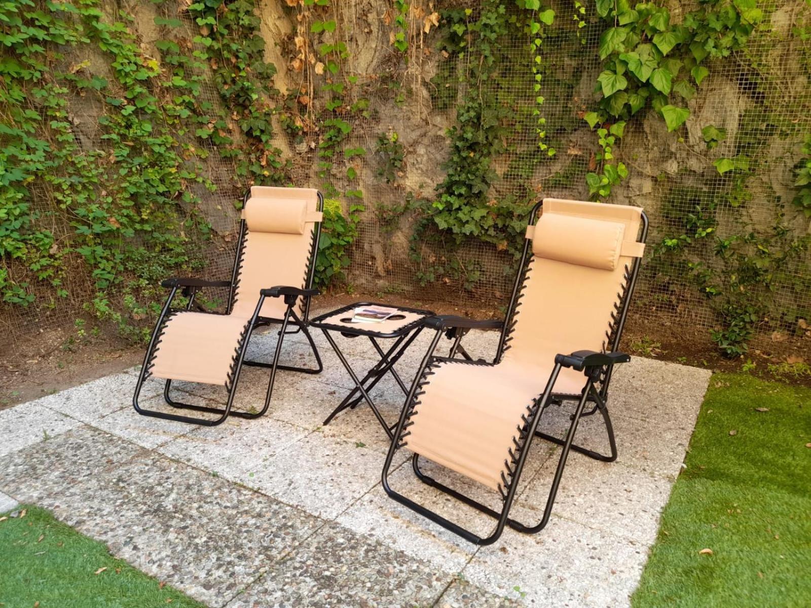 Apartament Private Garden & Garage - Self Check-In & Remote Access Como Zewnętrze zdjęcie